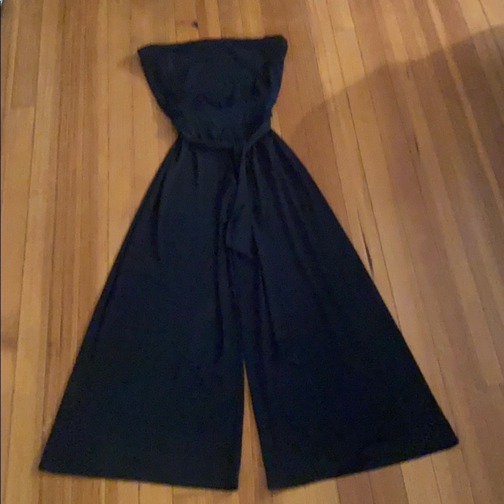 One piece strapless jump suit